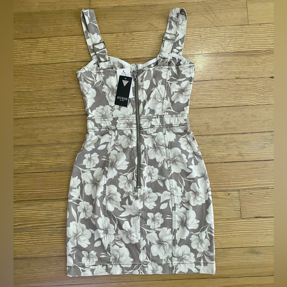 NWT Guess Chloe Printed Corset Dress in Taupe Floral Sz XS. - Picture 10 of 14